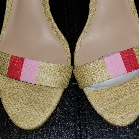 NIB  I.N.C Kivah Sandals - Picture 4 of 4